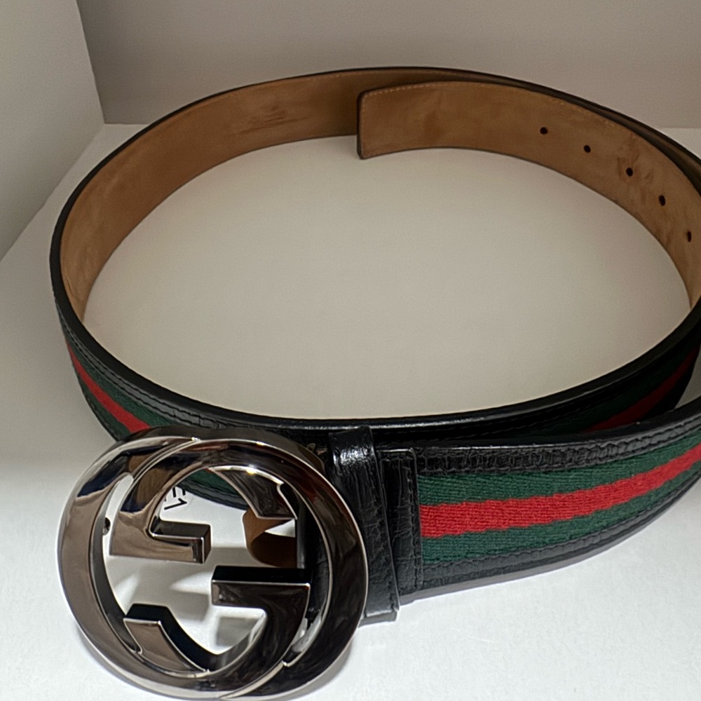 Gucci Black and Green Bag with Signature Style